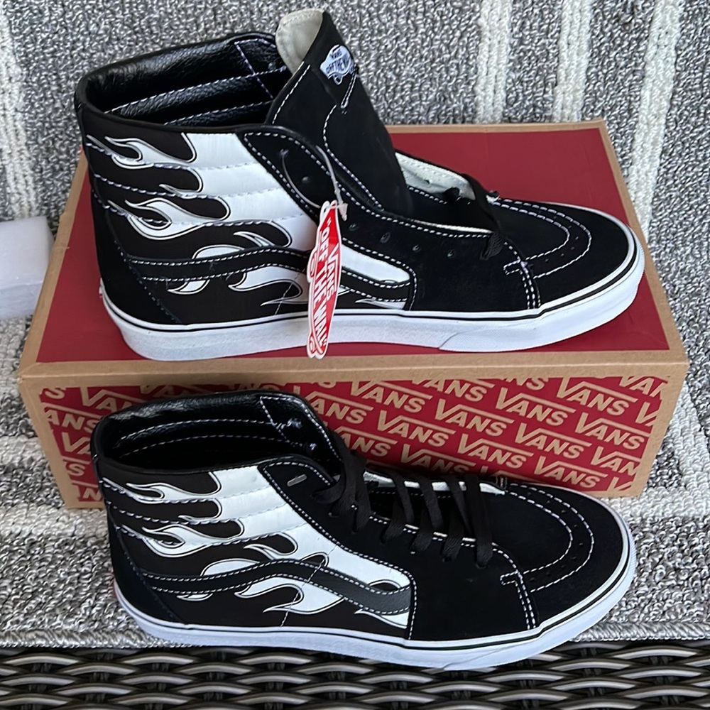 Vans Sk8-Hi Flame Black/White WMNS - Picture 3 of 16
